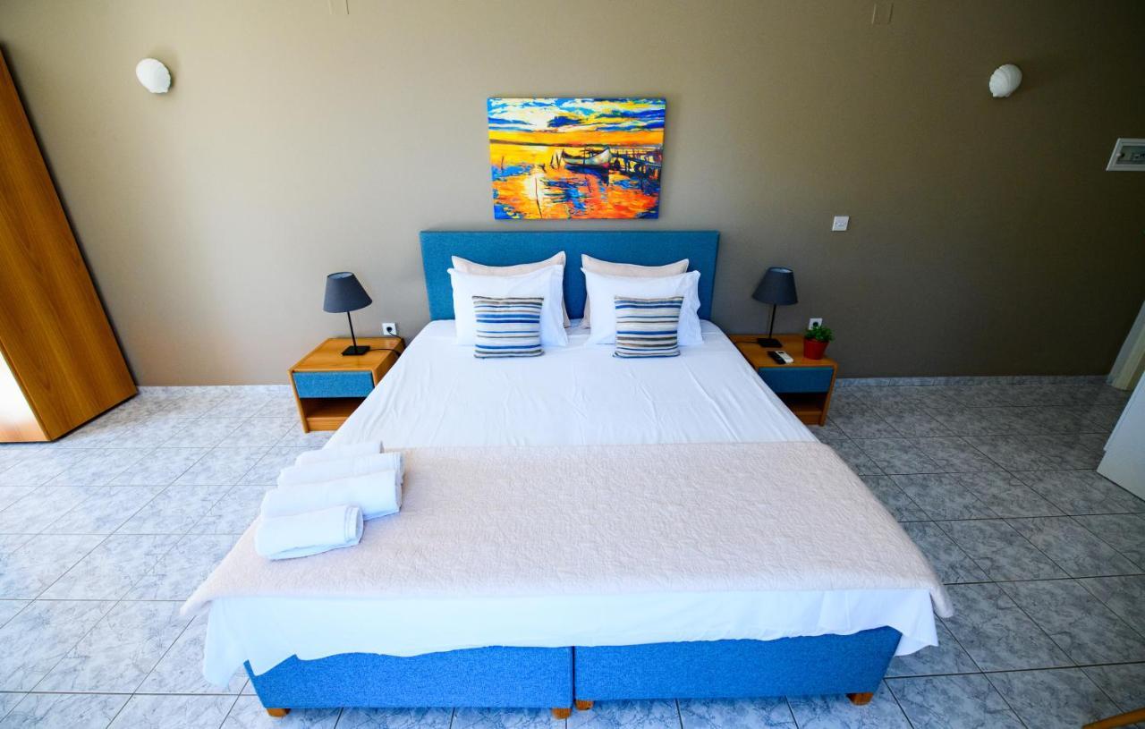 Pessada Bay Studios And Apartments Pesádha Eksteriør billede