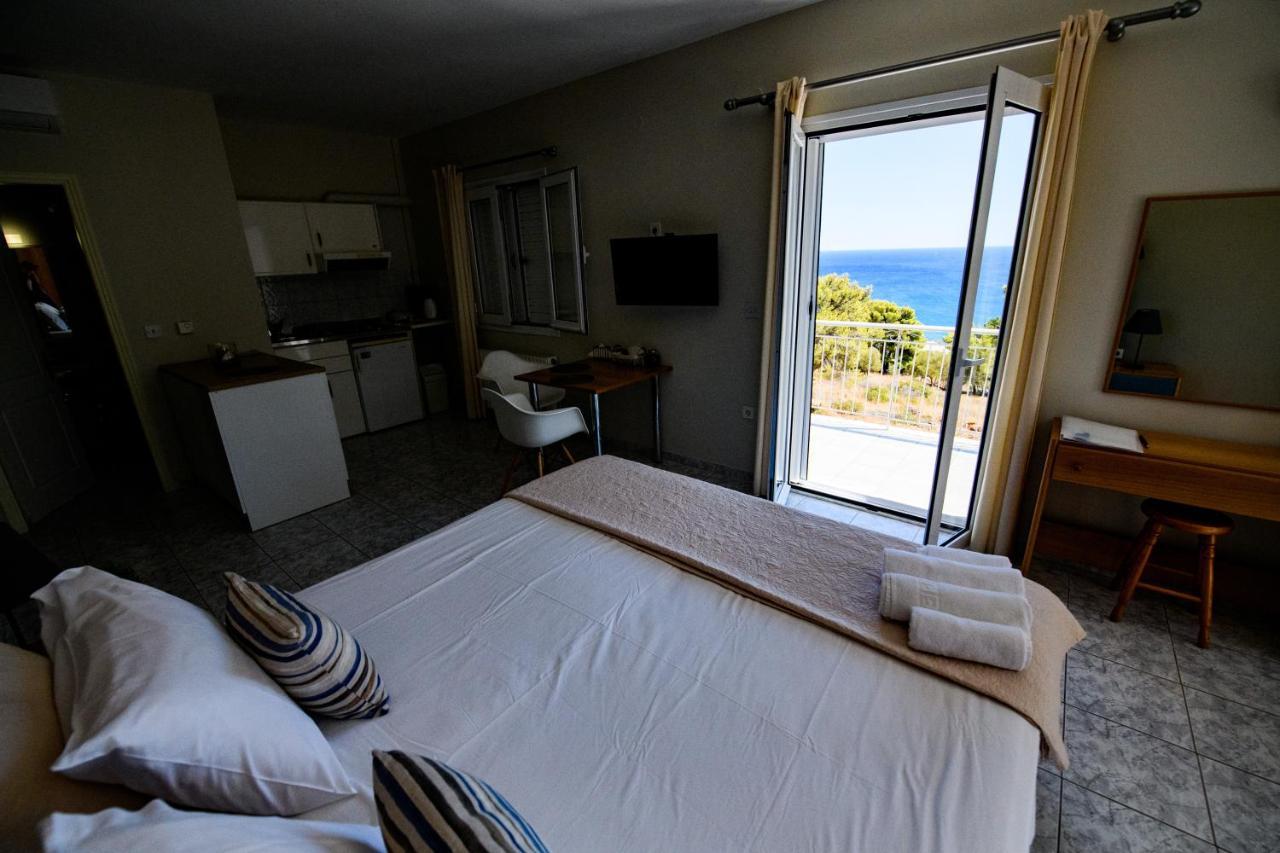 Pessada Bay Studios And Apartments Pesádha Eksteriør billede