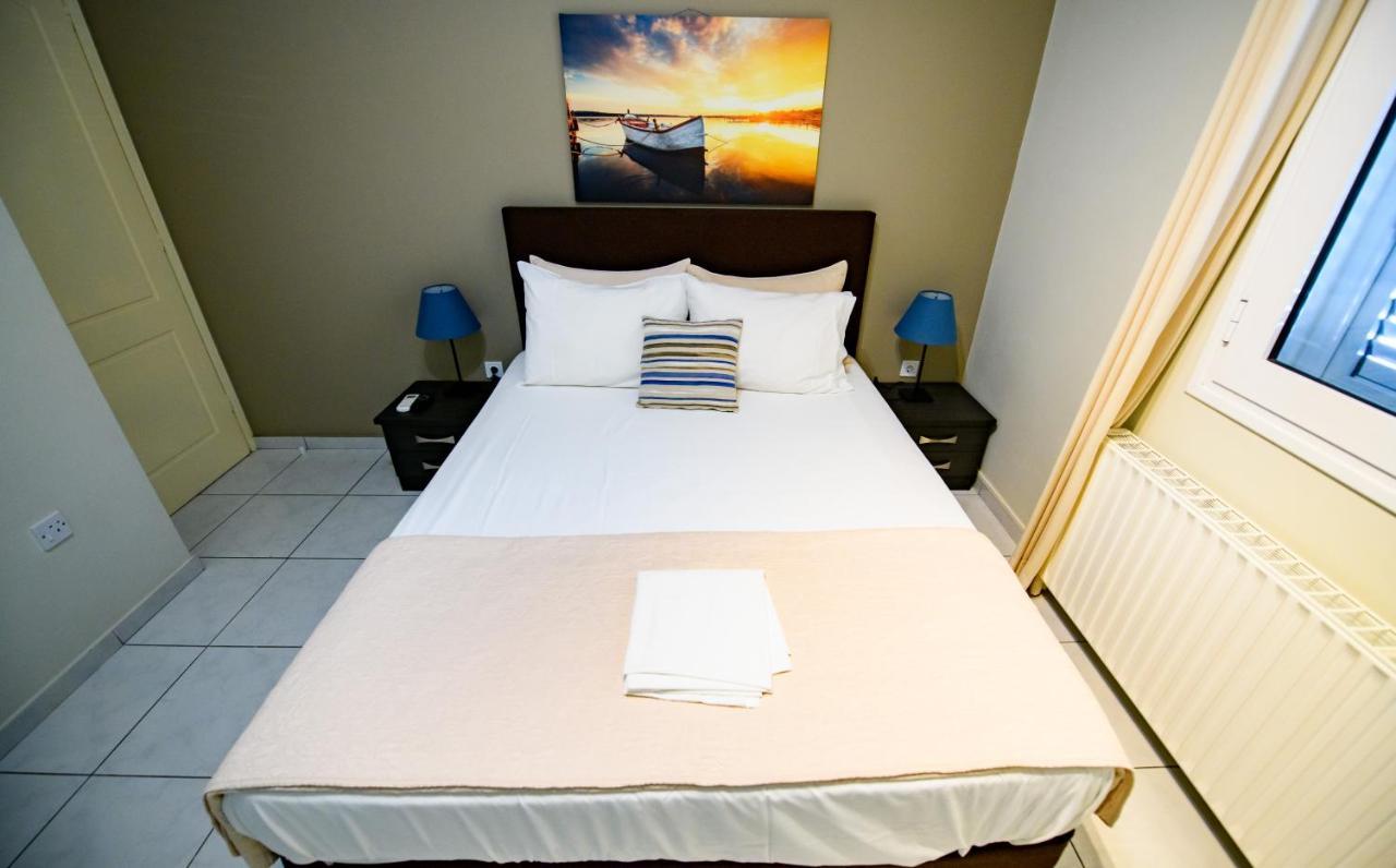 Pessada Bay Studios And Apartments Pesádha Eksteriør billede