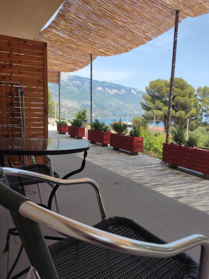 Pessada Bay Studios And Apartments Pesádha Eksteriør billede